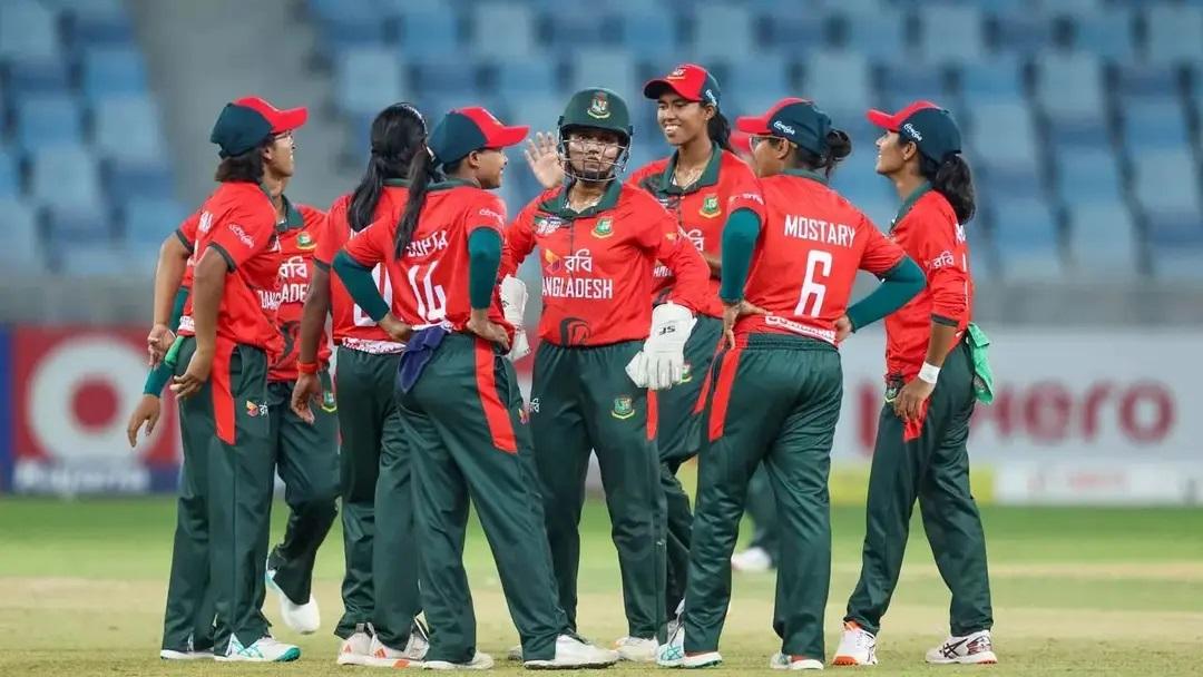 ইকোনমি থেকে বিজনেস ক্লাসে চড়বেন জ্যোতি-মারুফারা